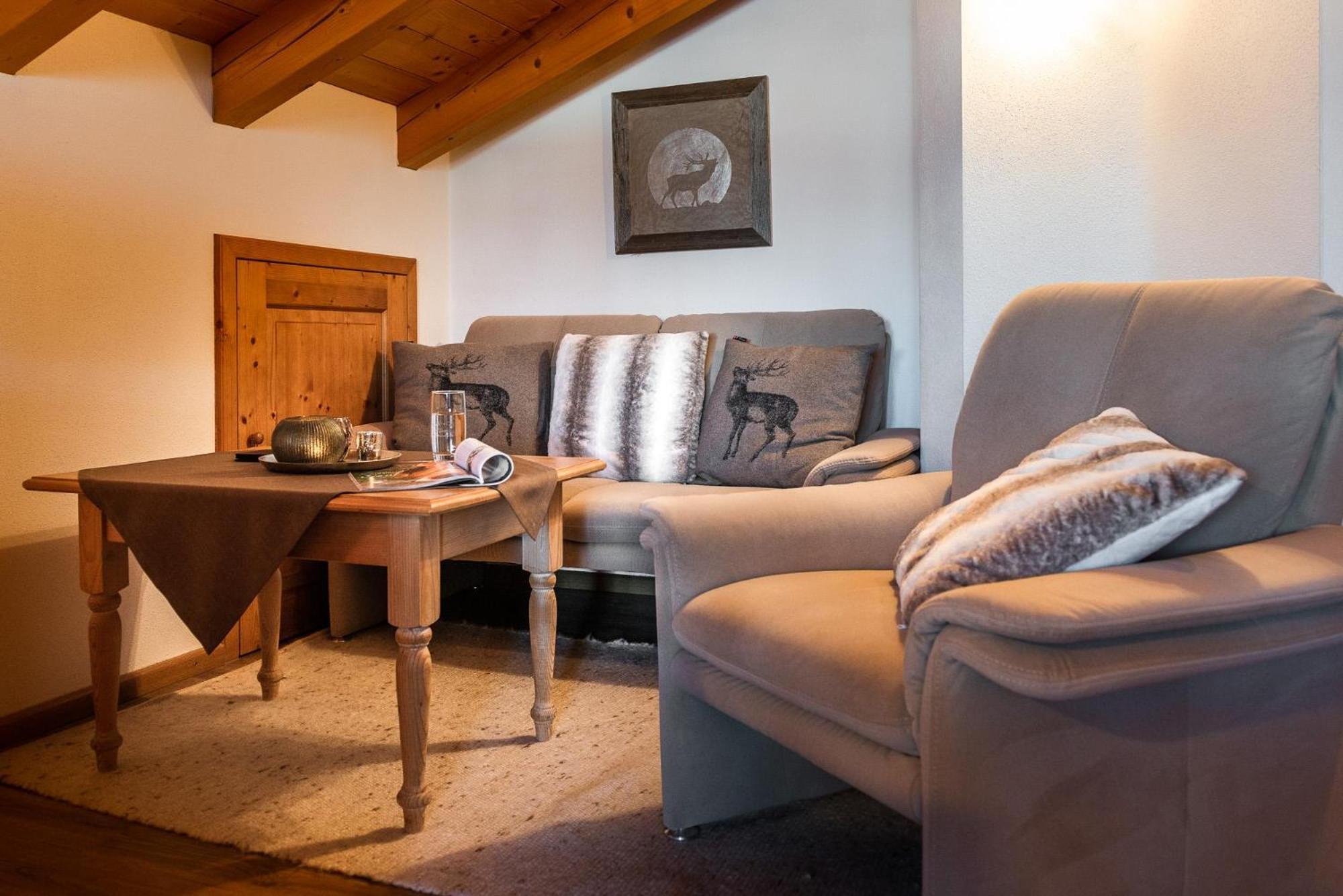 Gaestehaus Alpenparadies Krun Bagian luar foto